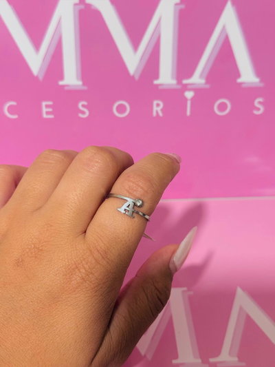 Anillos Inicial plateado