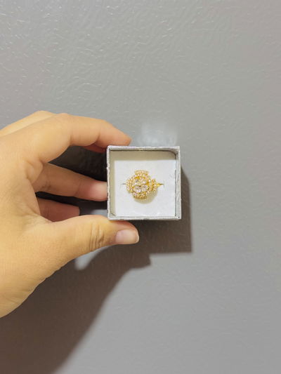 Anillos giratorios dorados