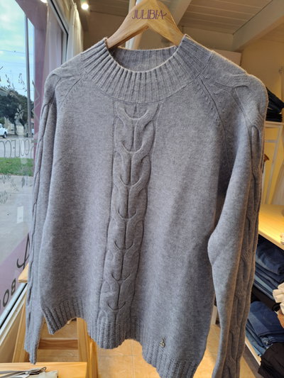 Sweater cazzu