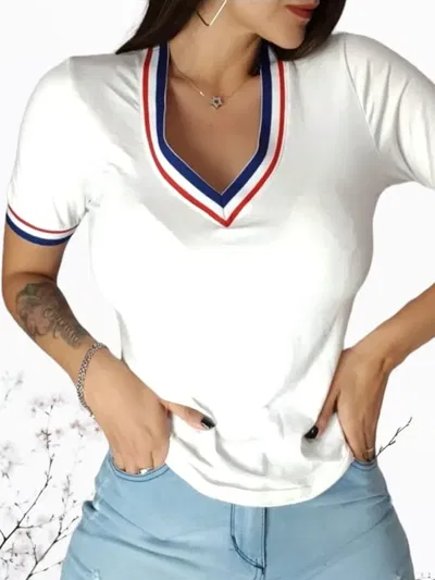 Remera Escote en V varios colores