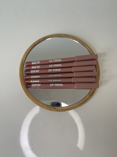 DELINEADOR DE LABIOS