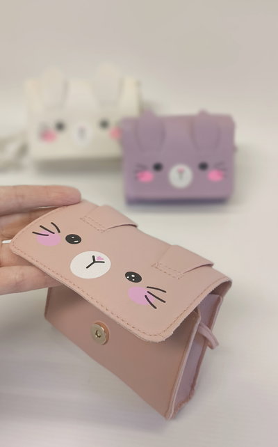 MINI CARTERA/BANDOLERA CONEJA ROSA 