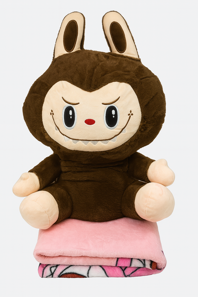 LABUBU SENTADA MARRÓN + MANTA