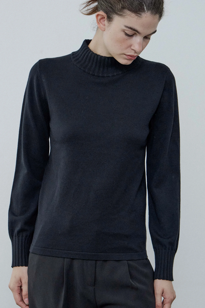 Sweater Pesto Negro Estancias Chiripá