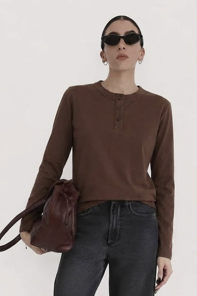 Remera Brisa Chocolate Duvian