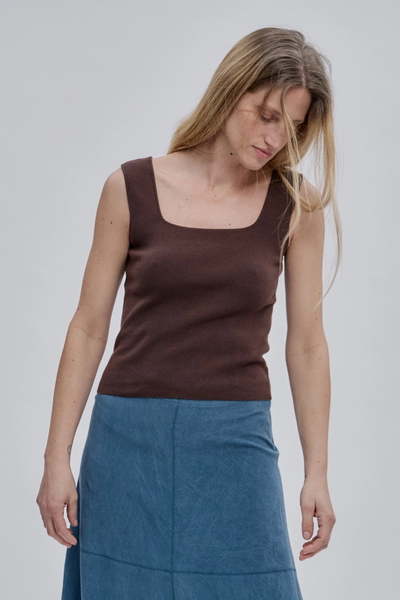 Musculosa Chiara Chocolate Estancias
