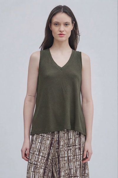 Musculosa Solana Verde Estancias