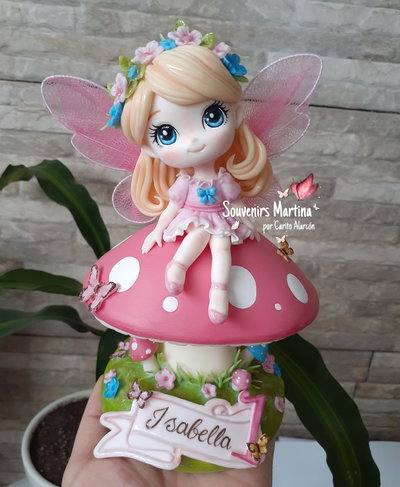 Adorno Hada sentada en honguito