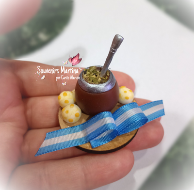 Souvenirs Mate con Chipa x 10u.