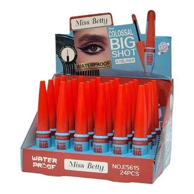 DELINEADOR DE OJOS LIQUIDO,MISS BETTY waterproff 24H EXTREMADAMENTE OSCURO