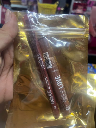 Combo dos labiales 7 tonos disponibles 