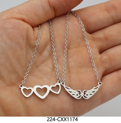 collar 224-CXX1174  hay  solo alitas