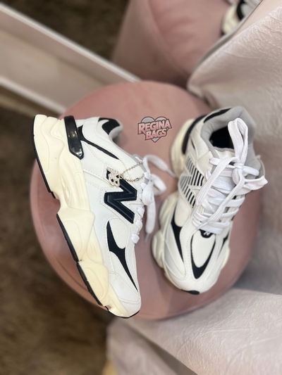 NB 9060 blancas y negras 