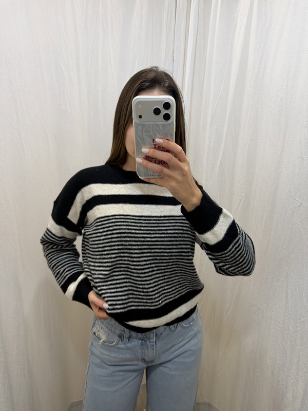 Sweater Nayla