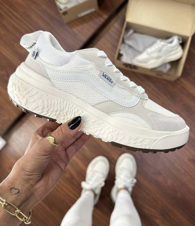 Ultrarange blancas/natural de gamuza y lona importadas