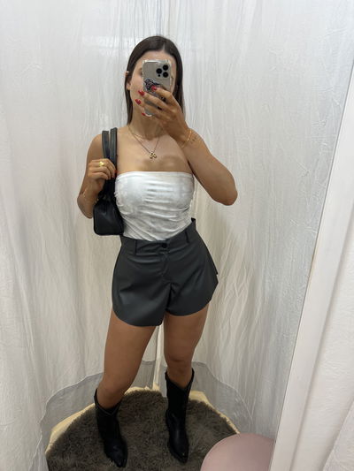 Short Cruz ecocuero