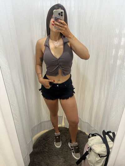 Short Lara jean negro