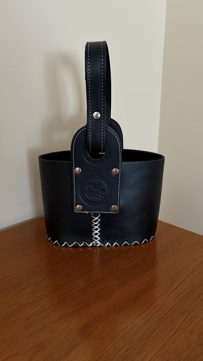 Canasta ovalada 100% cuero