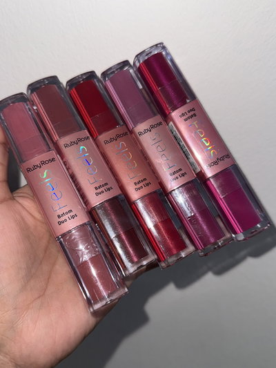 Labial líquido dúo Feels Ruby Rose