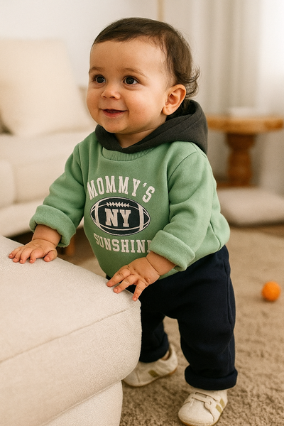 🏈✨ Conjunto “Mommy’s Sunshine” – Verde menta