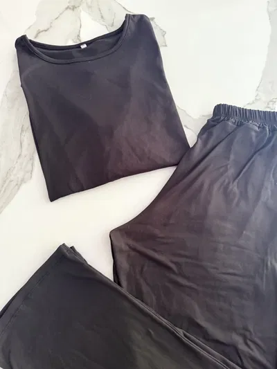 PIJAMA LARGO ADULTO MANGA LARGA LISO NEGRO