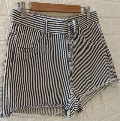short dalia