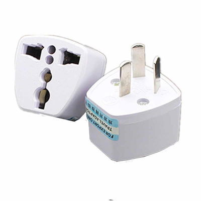 ADAPTADOR FICHA  ENCHUFE UNIVERSAL