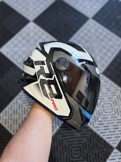CASCO R8 PRO TORK BLACO Y AZUL