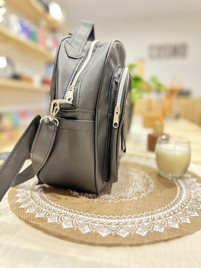 Mochila morral eco-cuero.