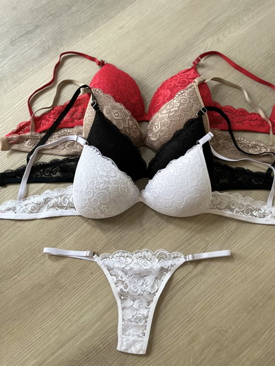 Conjunto Lara Taza soft encaje 