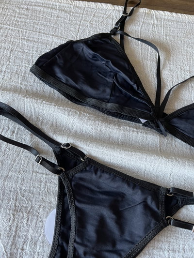 Conjunto Verona doble tira -NEGRO- Art502