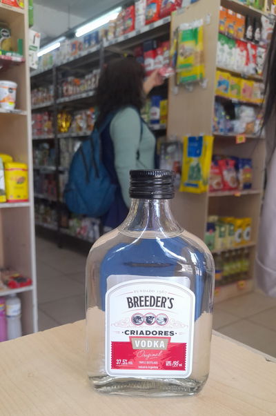Petaca Vodka Criadores x 195ml