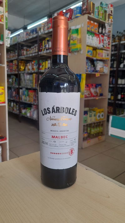 Vino Tinto Los Árboles Navarro Correas Malbec x 750ml