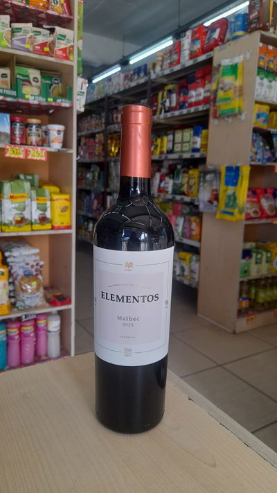 Vino Tinto Elementos Malbec x 750ml