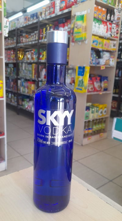 Vodka Skyy x 750ml
