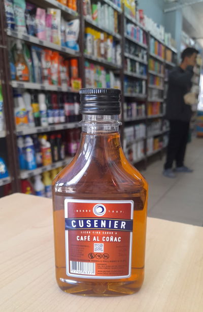Petaca Cusenier Licor Café al Coñac x 200ml