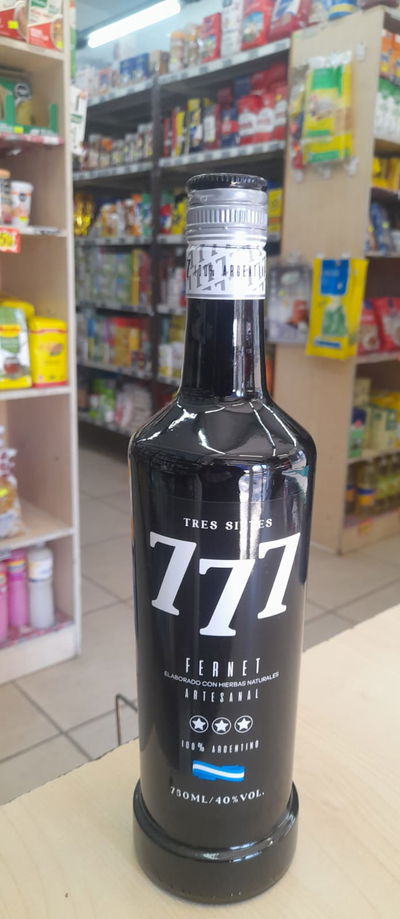 Fernet Tres Sietes 777 x 750ml