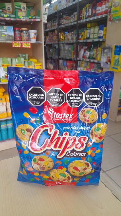 Galletitas Dulces Tostex con Chips de Colores x 270g