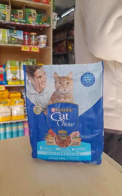 Alimento Para Gatos Adultos Purina Cat Chow Pescado/Pollo x 500g