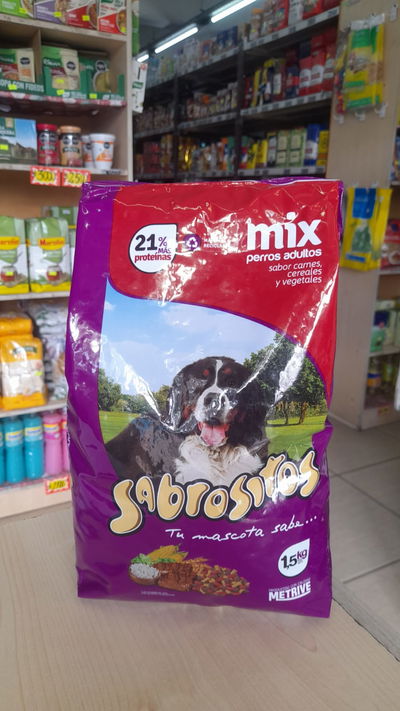 Alimento Para Perro Adulto Sabrositos Carne/Cereales/Vegetales x 1,5kg