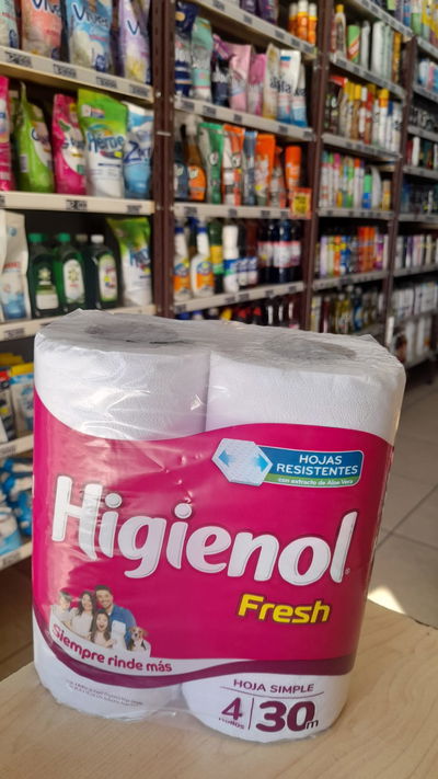 Higienol Papel Higiénico Fresh Hojas Simple x 4uni.30m
