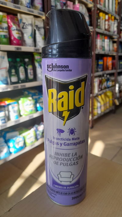 Raid Mata Pulgas y Garrapatas x 30cm