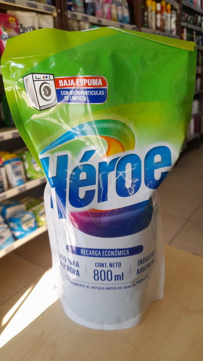 Héroe Líquido para Lavar Ropa Repuesto x 800ml