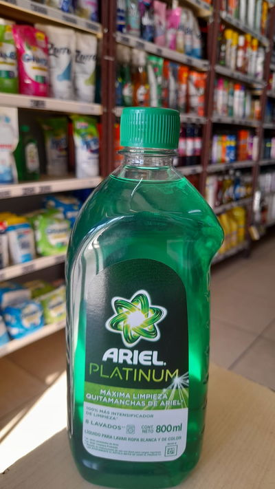 Ariel Platinum Quitamanchas x 800ml