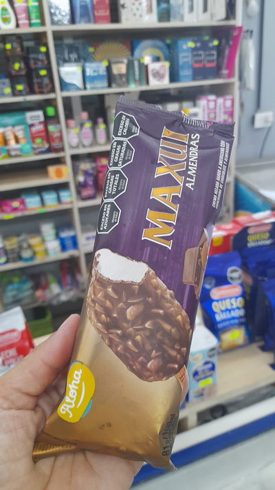 Aloha Helado Maxui de Almendras x 81g