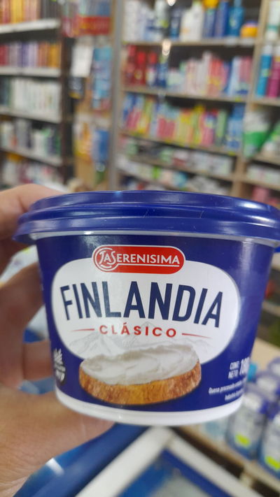 La Serenísima Finlandia Queso Untable Clásico x 180g