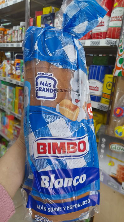 Bimbo Pan Lactal Blanco x 610g