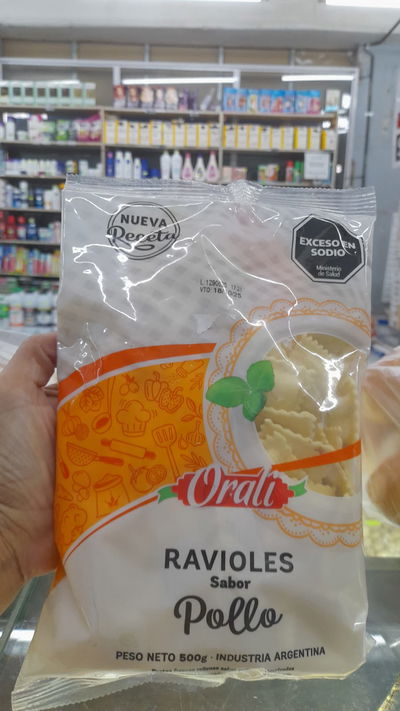 Oralí Ravioles de Pollo x 500g