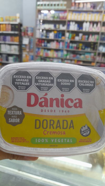 Dánica Dorada Margarina Vegetal Cremosa x 210g