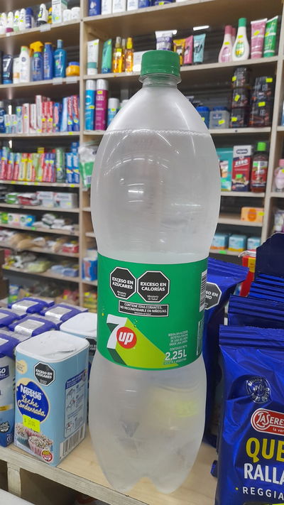 7UP Gaseosa C/Edulcorantes de Lima-Limón x 2,25L